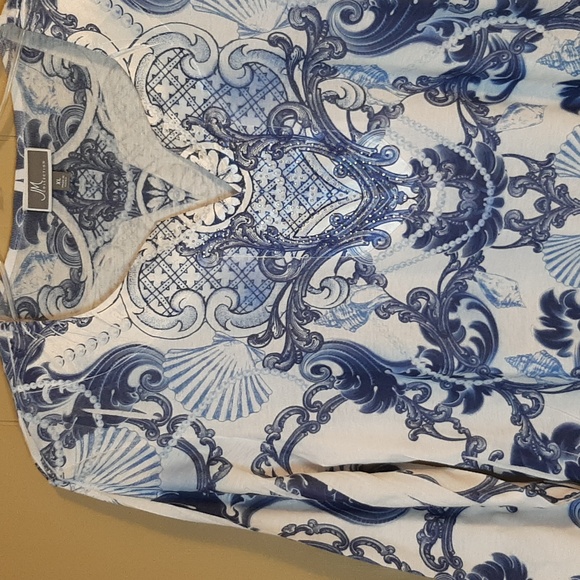 JM Collection Women's XL White And Blue Patterned Blouse - Picture 3 of 14